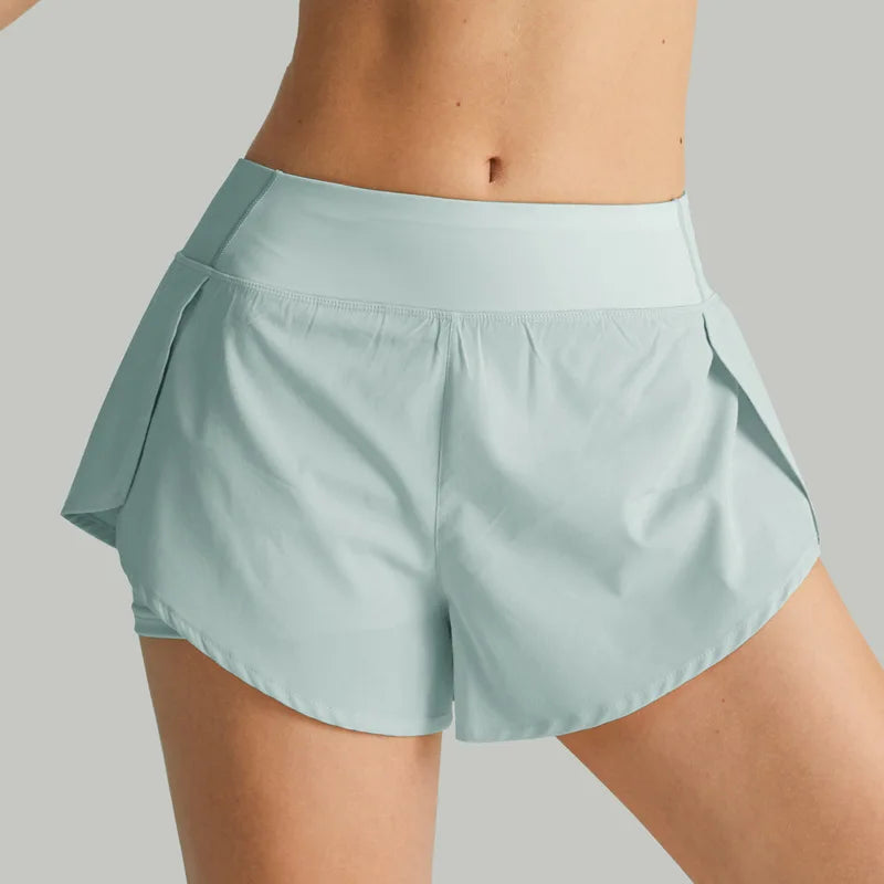 Women's Non See-Through Quick Dry Breathable Yoga Shorts with Side Pockets Summer Running Gym Workout Athletic Hot Pants